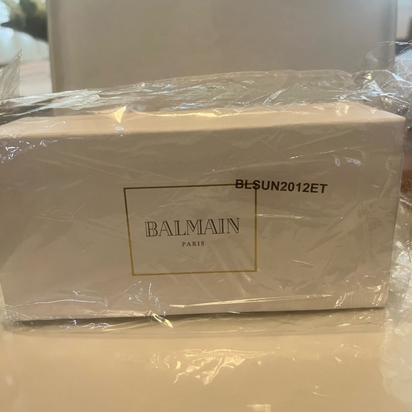 NWT Balmain Paris Women’s Sunglasses - Picture 4 of 9